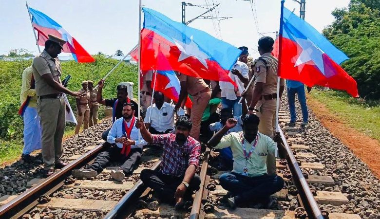 புரட்சியாளர் அம்பேத்கர் அவர்களை இழிவுப்படுத்திய உள்துறை அமைச்சர் அமித்ஷாவே பதவி விலகு..!!